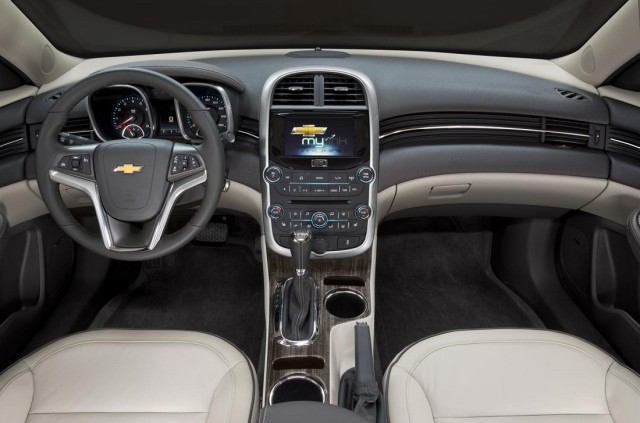 2014 Chevrolet Malibu (4).jpg